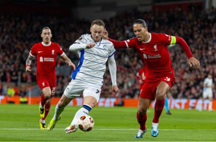 Trang web theo dõi bóng đá xoilactv mang lại nhiều ưu điểm hấp dẫn cho người dùng gì?